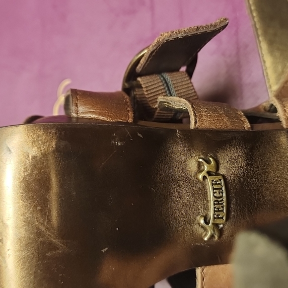 Fergie high heels - Picture 2 of 6